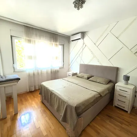 Luxury * פודגוריצה